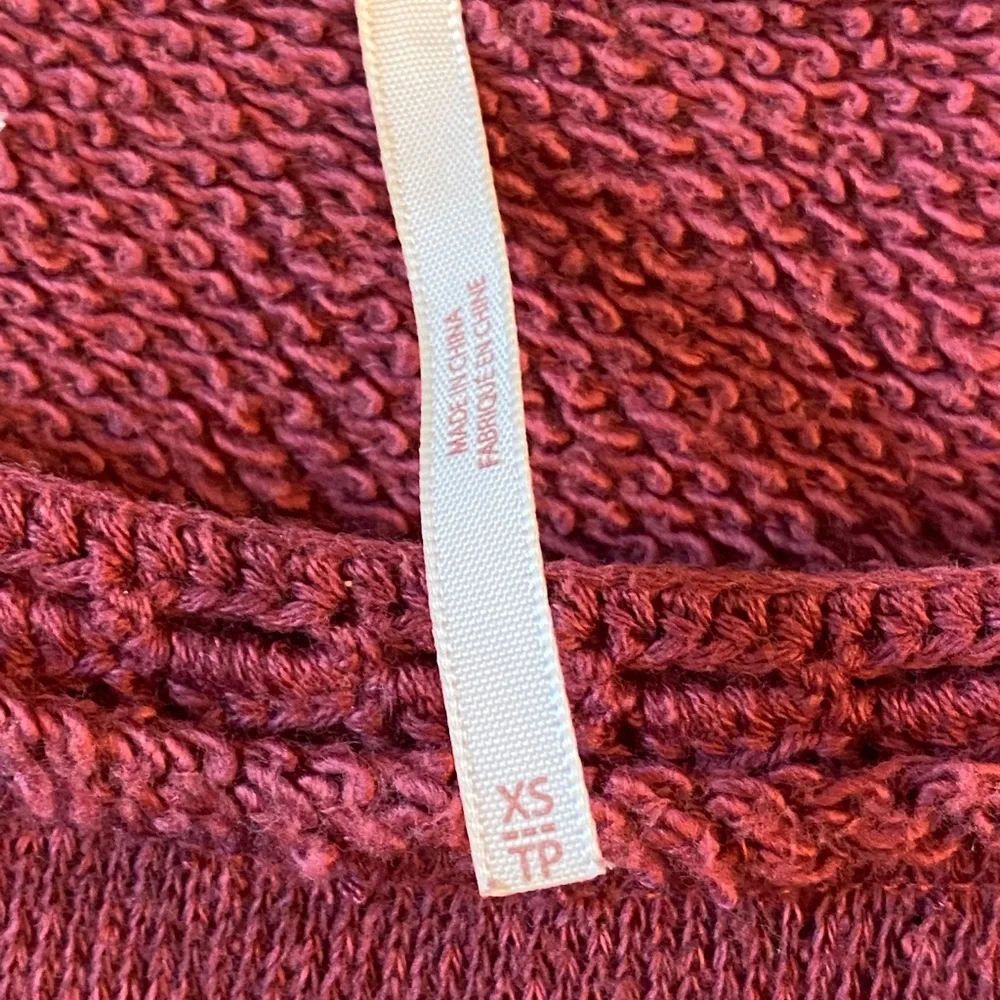 Free People burgundy Frayed bottom hemThermal top